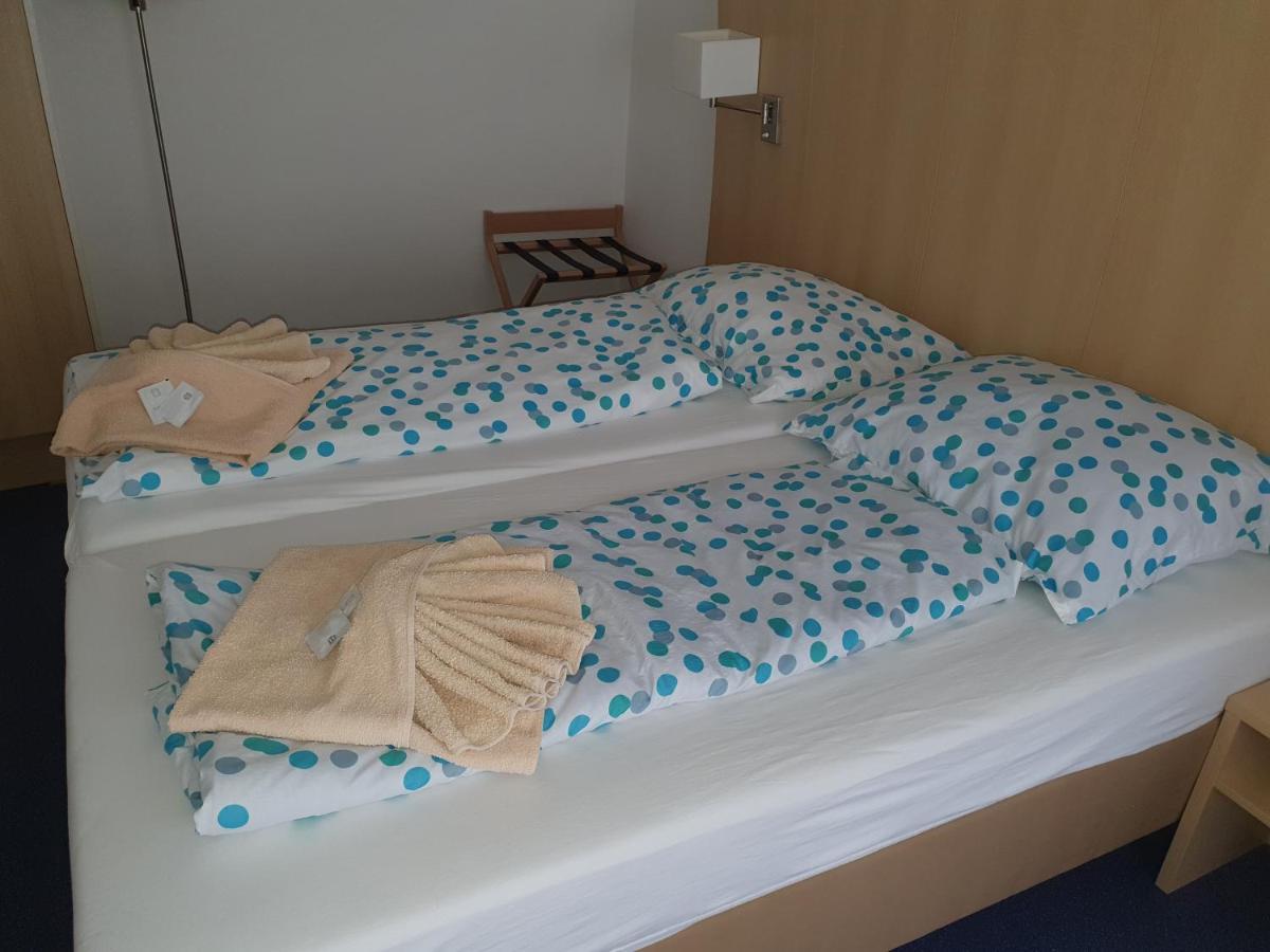 Apartments 克罗梅日什 外观 照片
