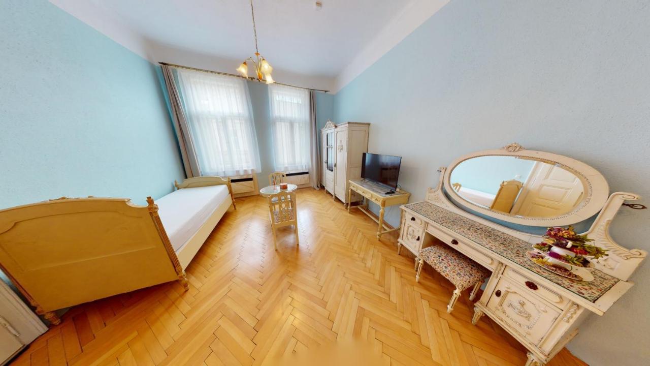 Apartments 克罗梅日什 外观 照片