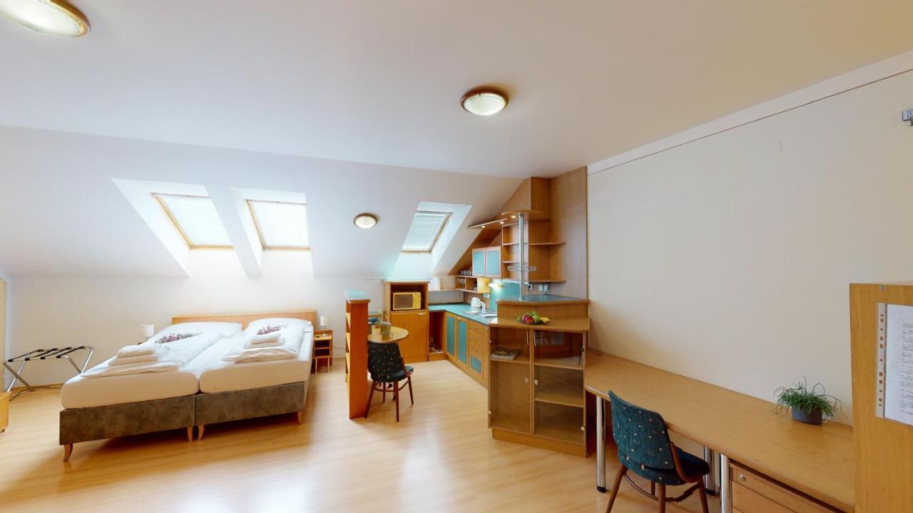 Apartments 克罗梅日什 外观 照片