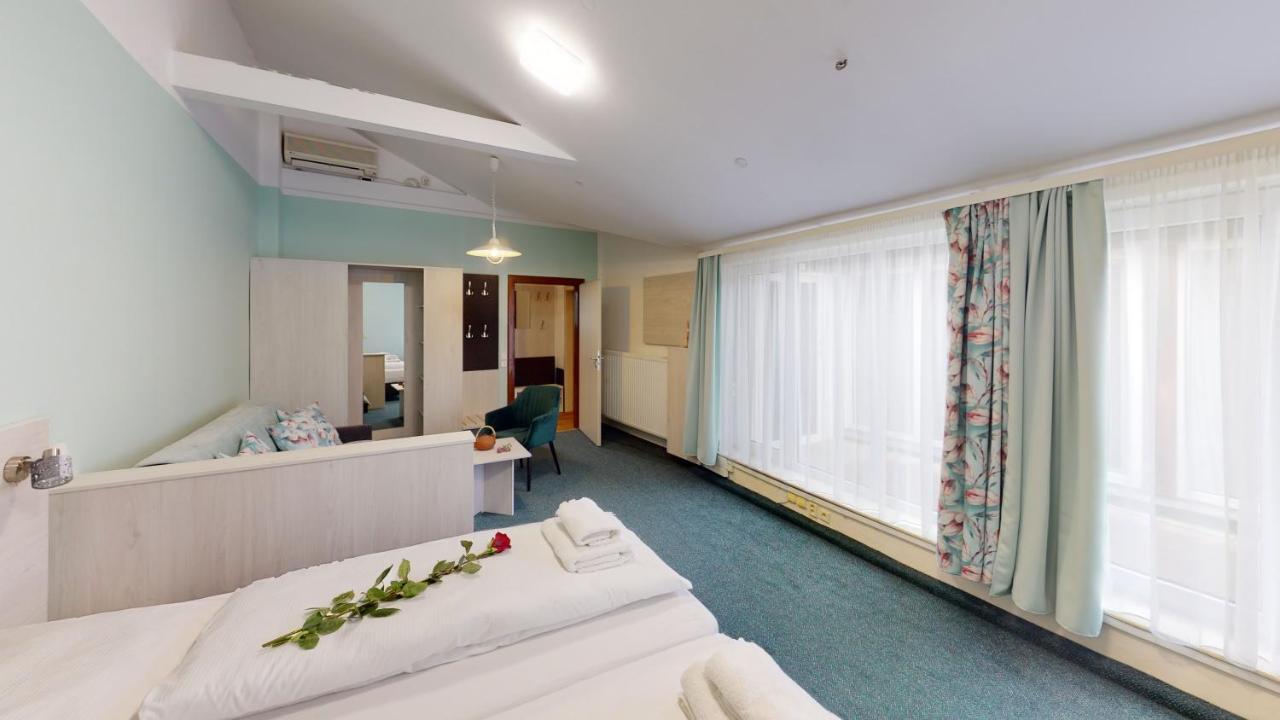 Apartments 克罗梅日什 外观 照片